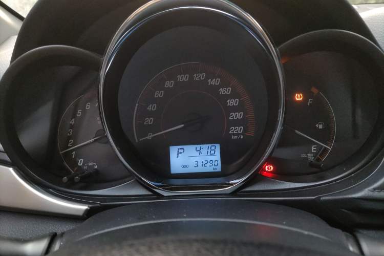 Used Toyota YARiS L Zhi Xuan 2021 X-Trail 1.5L CVT Leading Edition