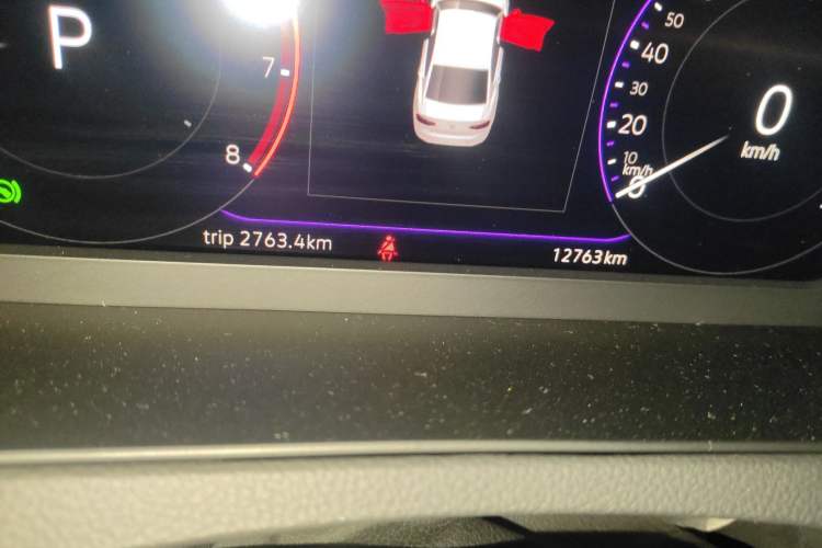 Used Volkswagen Magotan 2024 2 Million Units Zhongxiang Version 330TSI DSG Luxury Edition Odometer Close Up