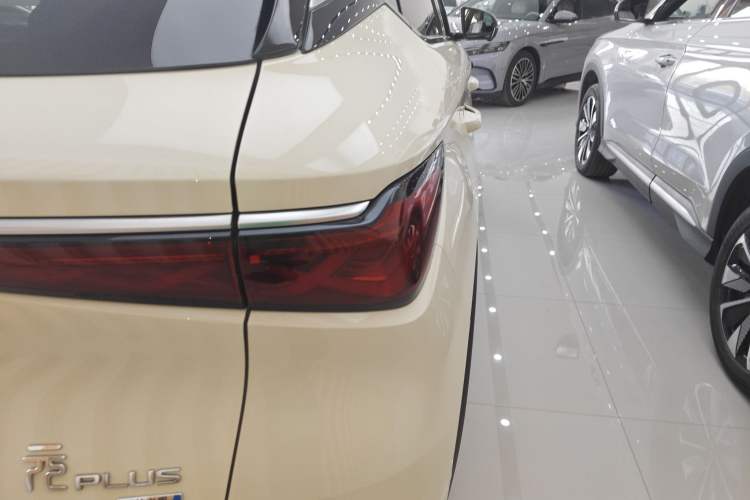 Used BYD Yuan PLUS 2025 Intelligent Driving Version 510 KM Beyond-Grade Edition
