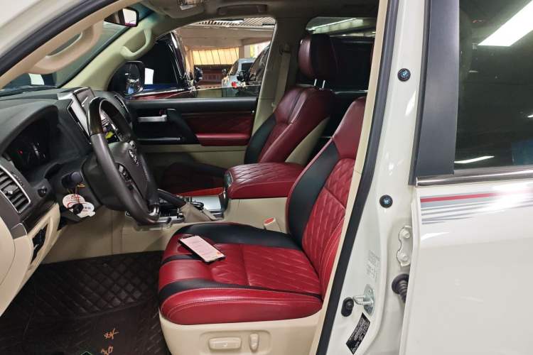 Used Toyota Land Cruiser 2019 4.0L GX-R GT Dual Fuel Velvet Middle East