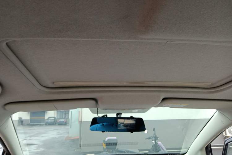 Used Mazda Mazda 5 2013 2.0L Automatic Luxury Edition
