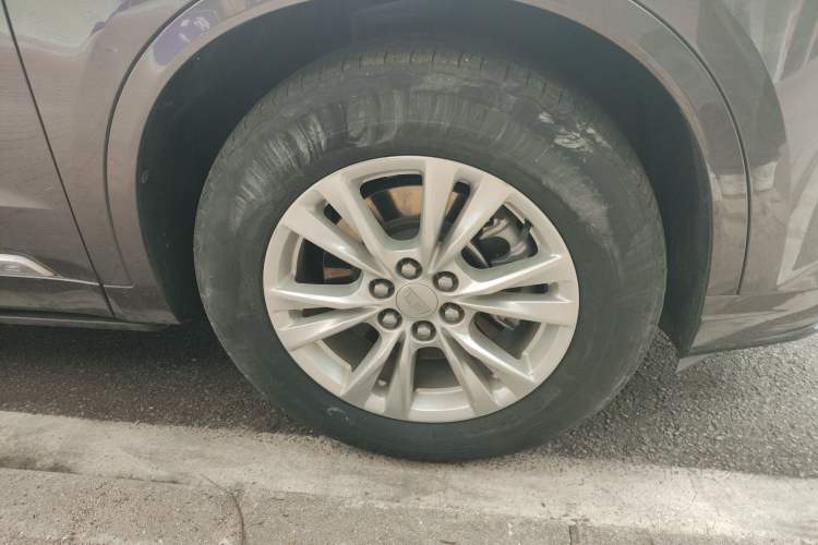 Used Cadillac XT6 2022 2.0T Six-Seater Four-Wheel-Drive Luxury Version
