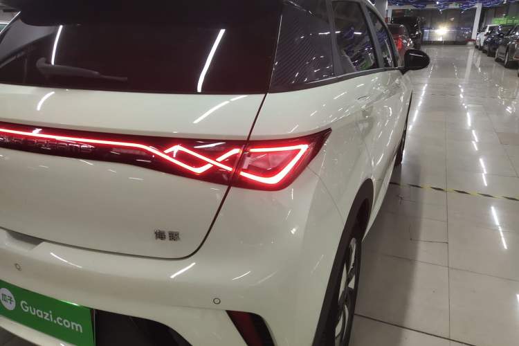 Used BYD Dolphin 2024 Honor Edition 420km Fashion Version

