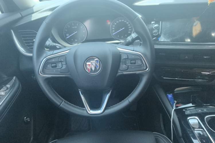 Used Buick Envision 2022 Encore S 652T Two-Wheel-Drive Luxury Model