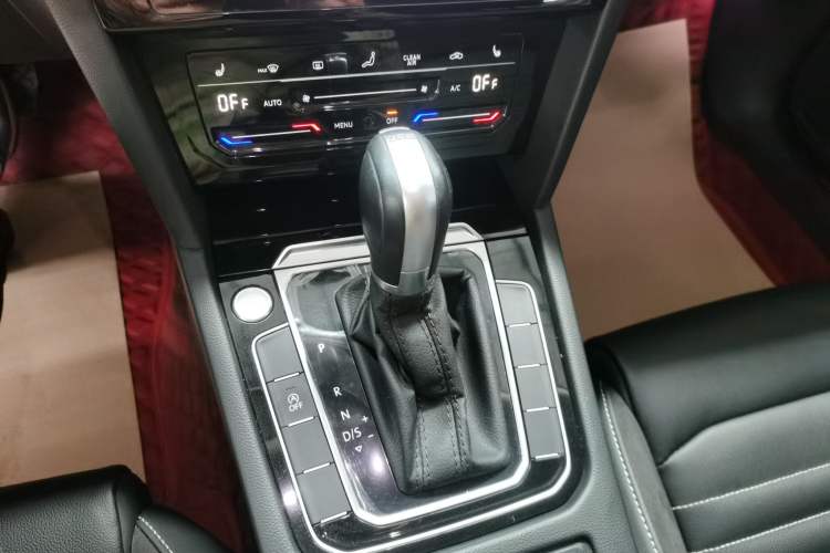 Used Volkswagen Magotan 2020 330TSI DSG Leading Model