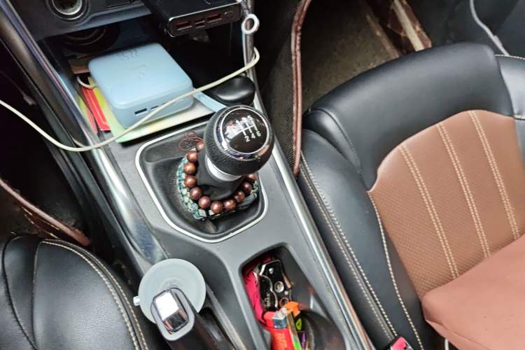 Used BYD Song 2016 GaiShi Edition 1.5TI Manual Elite Model
