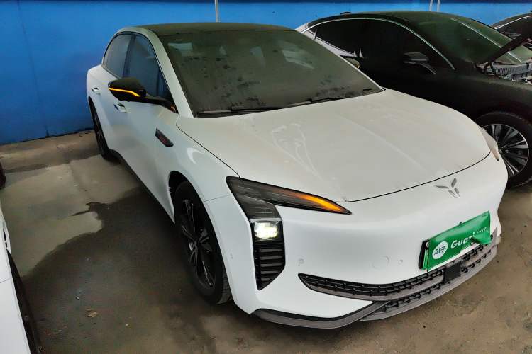 Used Hongqi EH7 2024 690 Pro
