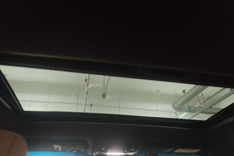 Used Lexus ES 2018 300h Premier Edition China VI Standard
