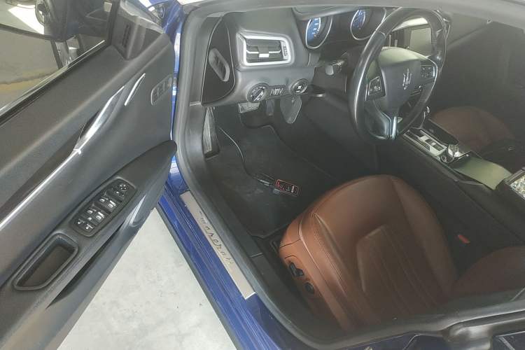 Used Maserati Ghibli 2014 3.0T Standard Edition
