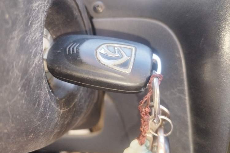 Used Baojun Lechi 2012 Revised 1.0L Manual P-TEC Standard Edition
