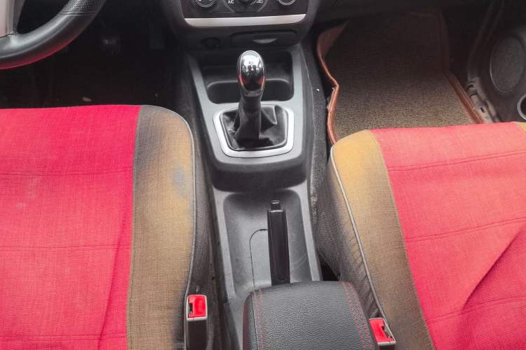 Used HYOSOW H2 2016 H2E 1.5L Elite Model BJ415B