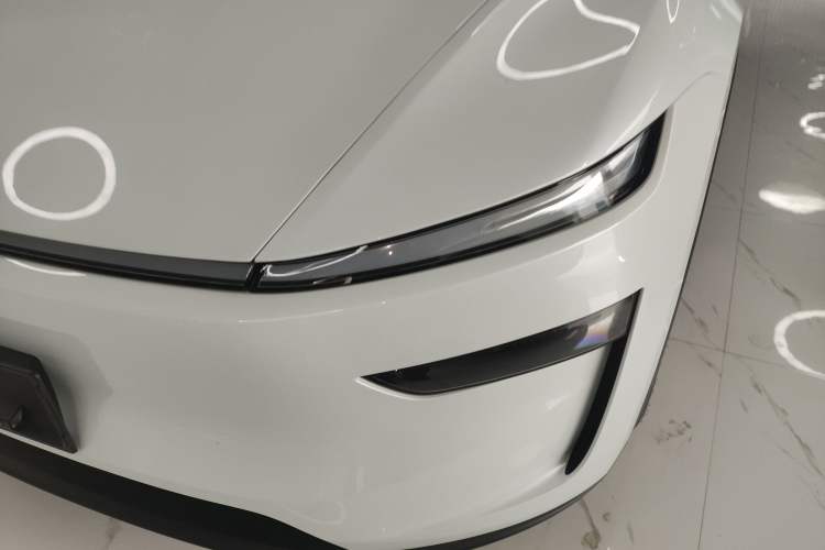 Used Tesla Model Y 2026 Rear-Drive Model