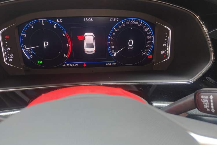 Used Volkswagen Passat 2023 330TSI Prestige Edition Odometer Close Up