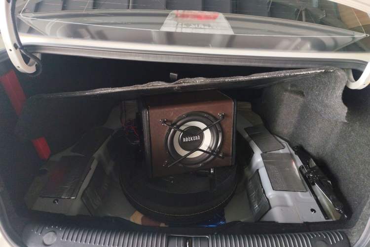 Used Roewe 360 2015 1.5L Automatic Luxury Edition