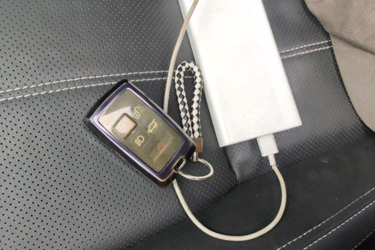 Used Land Rover Range Rover Velar 2021 P250 Sparkling Black Limited Edition
