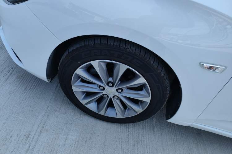 Used Chevrolet Monza 2022 320 Automatic Enjoyment Sunroof Version Exterior 4