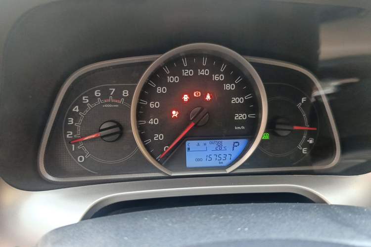 Used Toyota RAV4 2015 2.0L CVT Two-Wheel Drive Fashion Edition Instrument Cluster