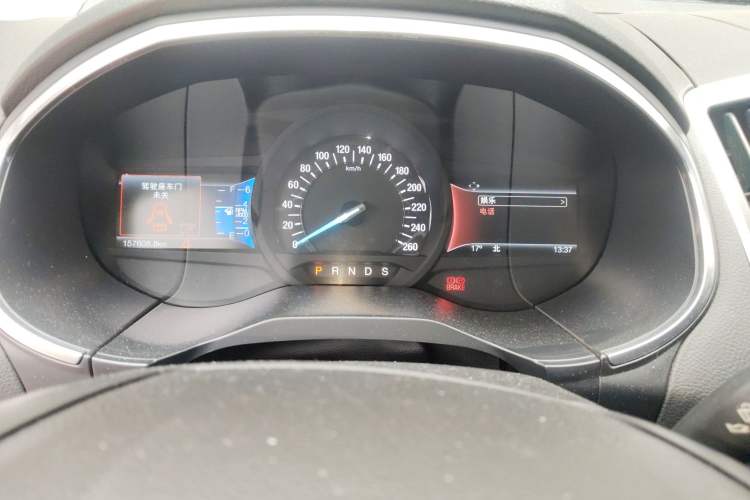 Used Ford Edge 2016 EcoBoost 245 Two-Wheel-Drive Titanium 7-Seater Instrument Cluster