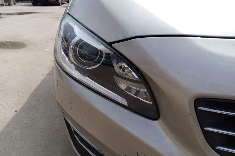 Used Volvo V60 2017 T5 Zhiyi Edition China V Standard Exterior 6