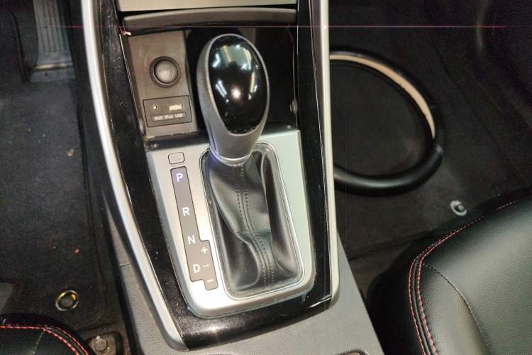 Used Hyundai Elantra (5th Generation / Langdong) 2016 1.6L Automatic Prestige Model