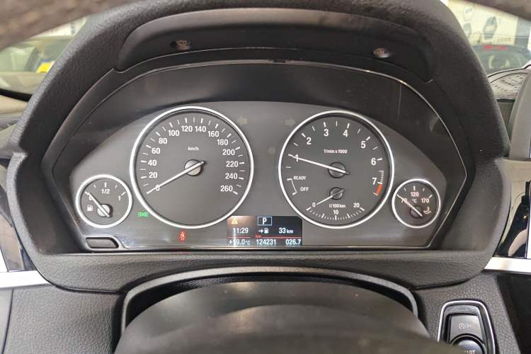 Used BMW 3 Series 2017 320Li Fashion Model