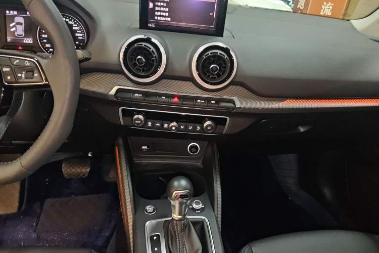 Used Audi Q2L 2022 35 TFSI Fashion Dynamic Model
