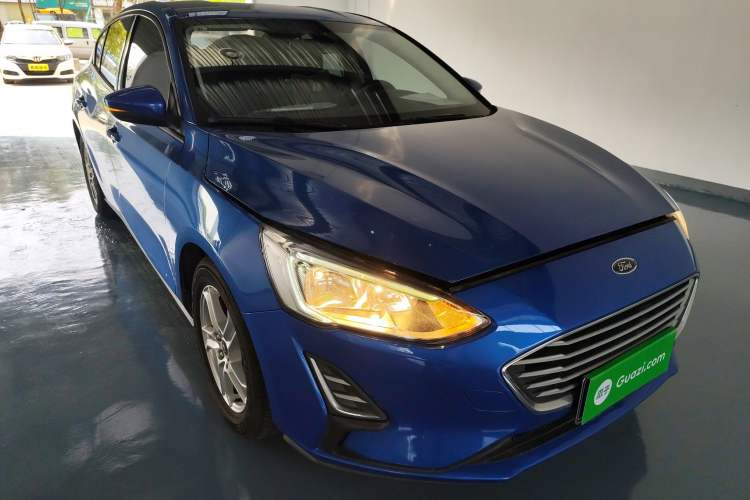 Used Ford Focus 2019 Sedan 1.5L Automatic FENGYUE Model China V Standard