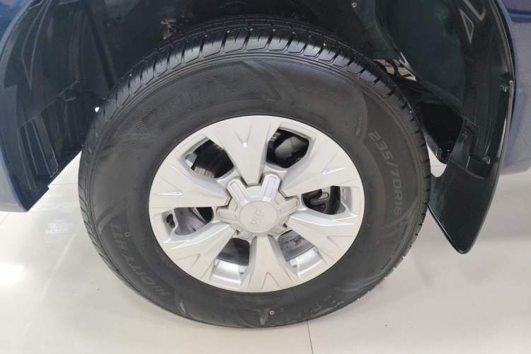 Used Isuzu JLM 2023 2.5T Diesel Manual Two-Wheel Drive Chima Long-Wheelbase Version
