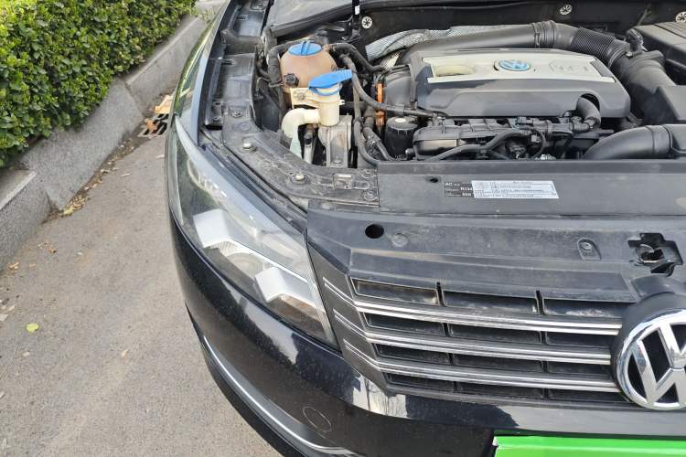 Used Volkswagen Passat 2014 1.8TSI DSG Prestige Edition
