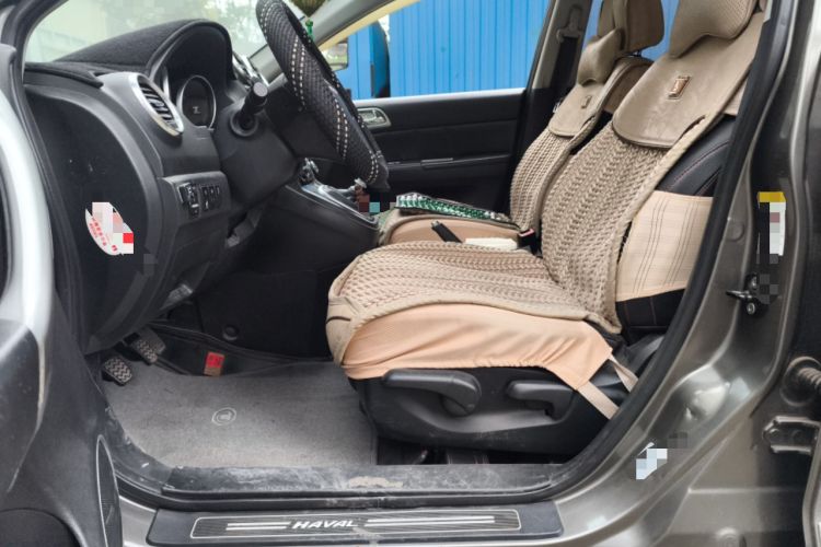 Used Haval H6 2013 Upgraded Model 1.5T Manual 4x4 Elite Version Left Front Seat