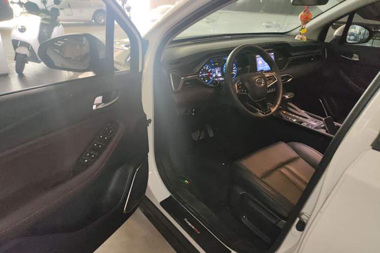 Used GAC Trumpchi GS4 2021 270T Automatic Elite Tech Edition Driver Seat