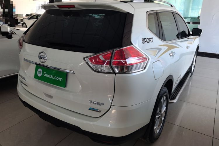 Used Nissan X-Trail 2015 2.5L CVT Leading MAX Edition 4WD