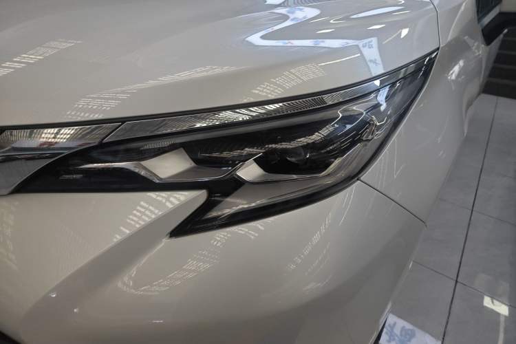 Used Toyota Sienna 2021 2.5L Hybrid Comfort Edition
