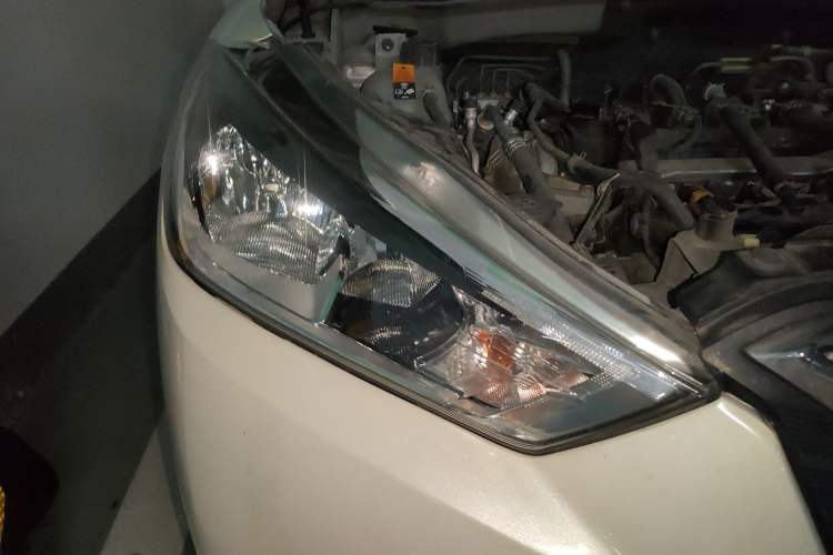 Used Nissan Kicks 2019 1.5L CVT Smart Connect Luxury Edition
