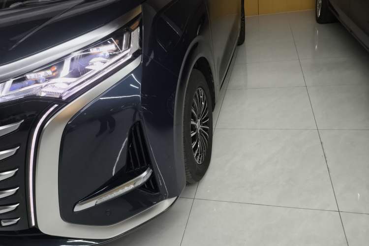 Used Denza D9 2024 DM-i 980 Four-Wheel Drive Prestige Model