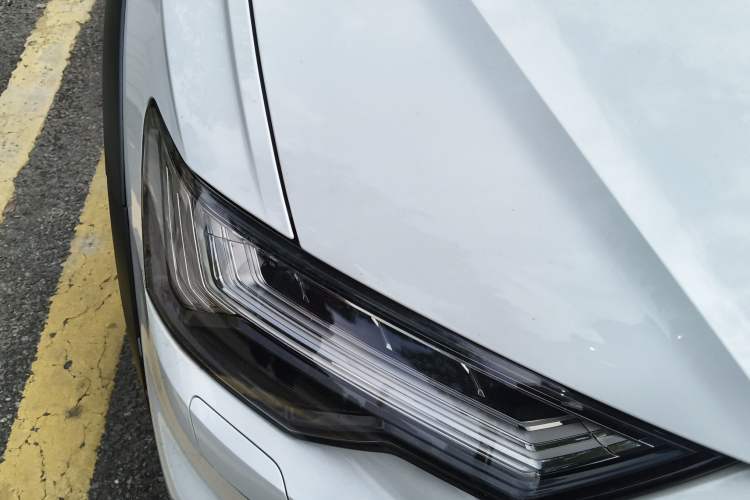 Used Audi A6 2020 allroad quattro Explorer 55 TFSI Prestige Off-Road Model
