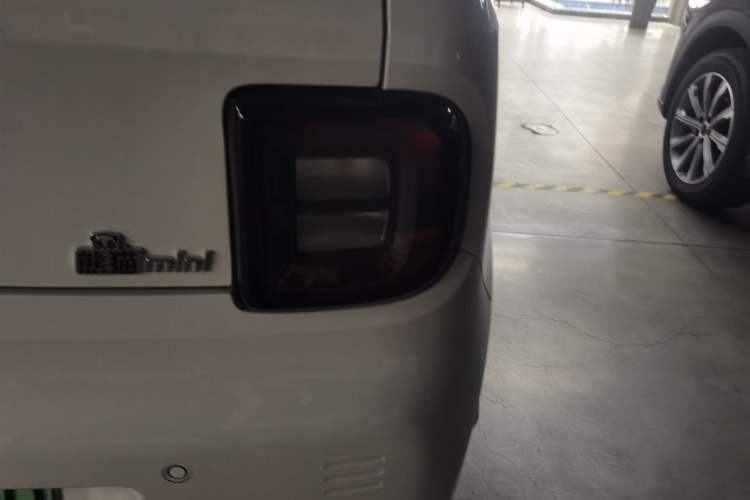 Used Geely Galaxy Panda 2024 Panda Mini 200km Endurance Bear