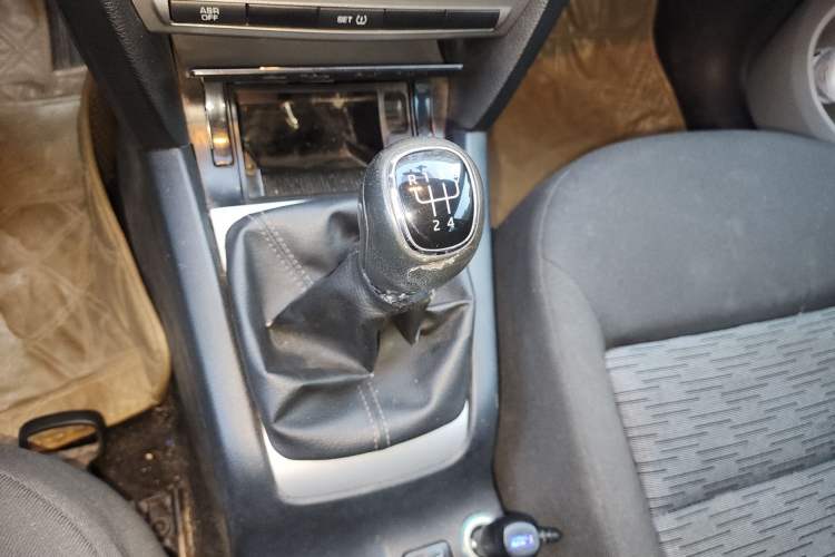 Used Skoda Octavia 2014 1.6L Manual Yijie Edition