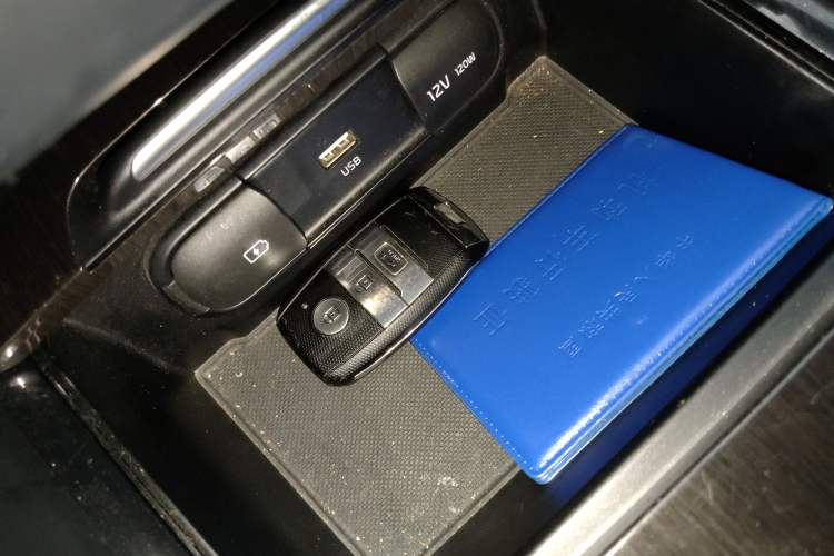 Used Kia K5 2019 Pro 1.6T Automatic Luxury Edition China V Standard