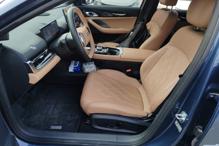 Used Geely Galaxy A7 2025 Model EM-i 150km Starship Edition Left Front Seat