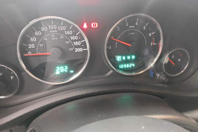 Used Jeep Wrangler 2013 3.6L Sahara Four-Door Edition
