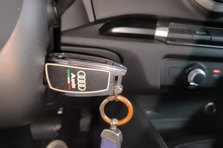 Used Audi A3 2020 Limousine 35 TFSI Fashion Edition China VI Emission Standard
