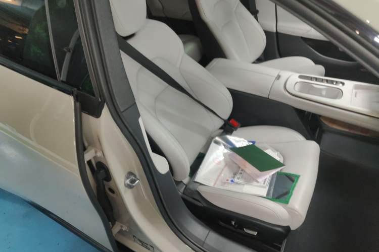 Used Xiaomi Auto SU7 2024 Rear-Drive Ultra-Long Range Advanced Pro-Level Intelligent Driving Version
