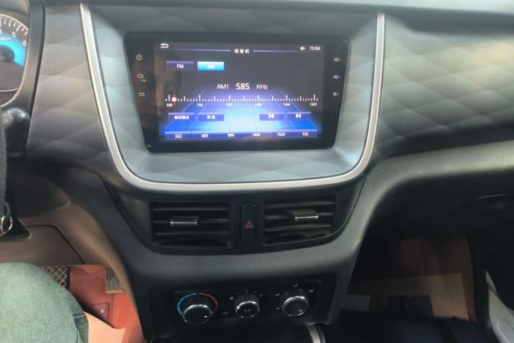 Used Jinbei Gold Hiace M Classic 2022 1.5L Travel Lion Passenger Van 7 Seats