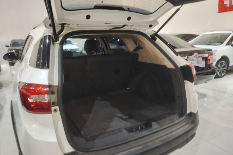 Used Dongfeng Aeolus AX3 2016 1.5L Automatic Zunku Model