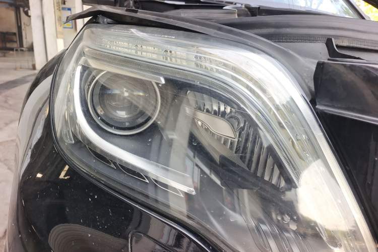 Used Mercedes-Benz GLK-Class 2015 GLK 260 4MATIC Fashion Edition Ultimate Version