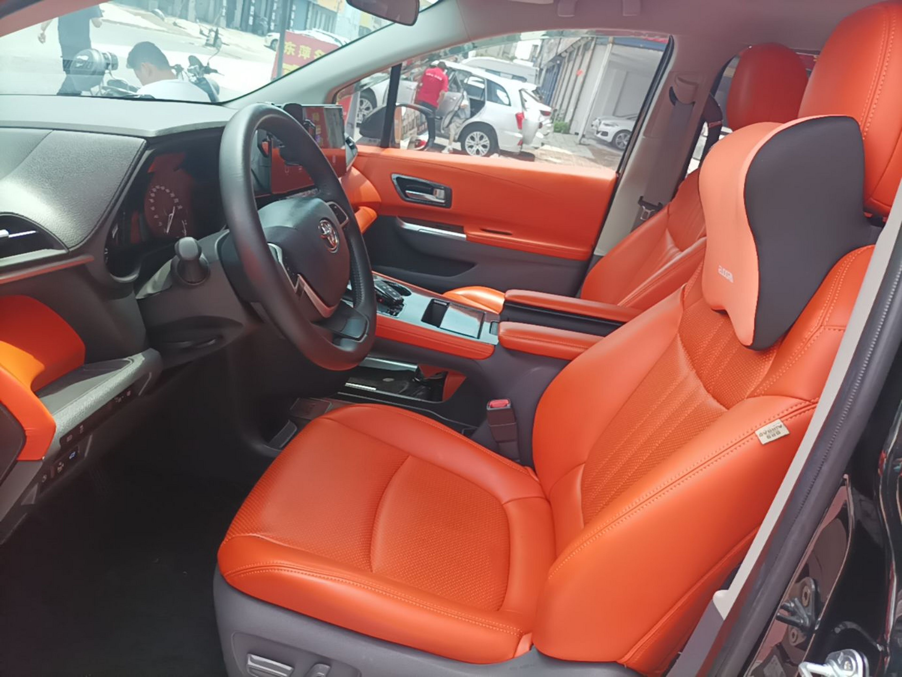 Interior delantero