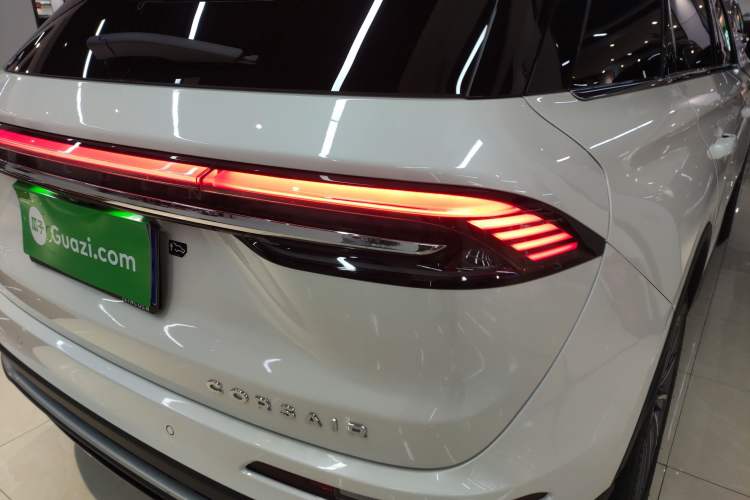 Used Lincoln Corsair 2024 2.0T Two-Wheel-Drive Luxury Edition