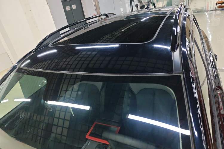 Used Roewe RX5 2020 PLUS 300TGI Automatic Ali National Style Luxury Edition
