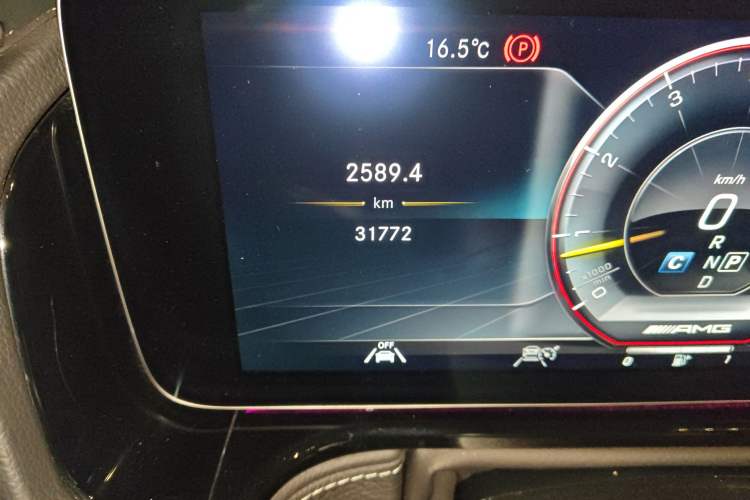 Used Mercedes-Benz G-Class AMG 2020 AMG G 63 Odometer Close Up